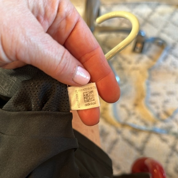 Adidas alphaskin aero ready color black size large - Picture 3 of 5